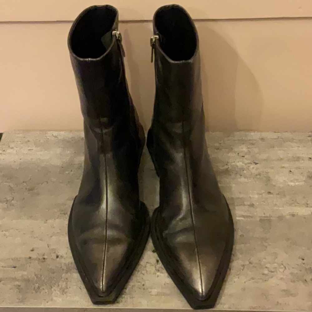 Vagabond Vivian Ankle Boots in Silver Gray - Picture 8 of 13
